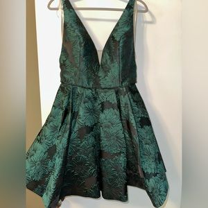 Never worn green Sherri Hill